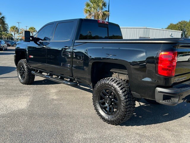 2018 Chevrolet Silverado 2500HD LTZ photo 2