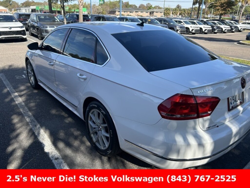 Used 2012 Volkswagen Passat 2.5L SEL Sedan