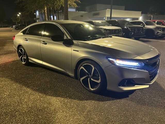 2022 Honda Accord Hybrid Sport photo 2