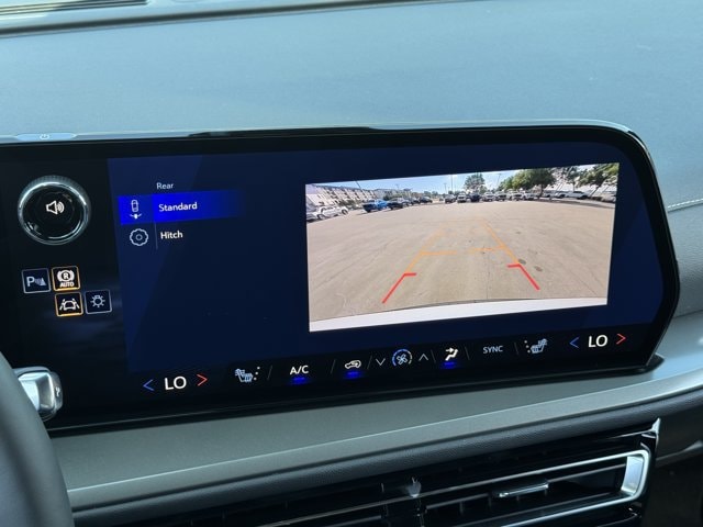 2027 Chevrolet Traverse LT - Photo 14
