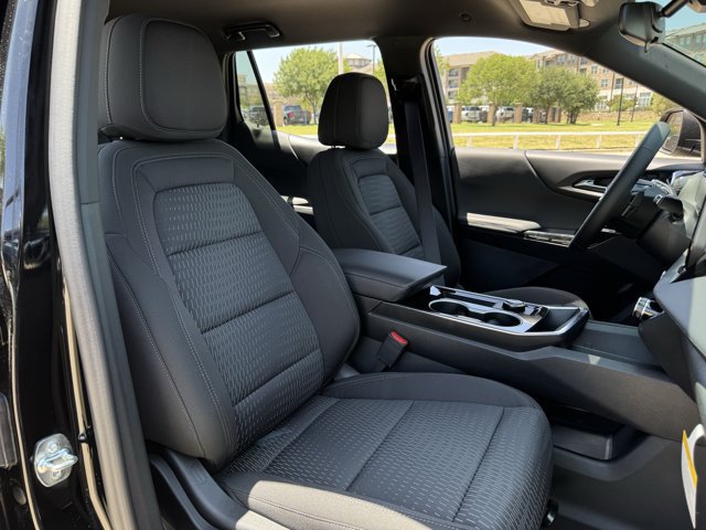 2027 Chevrolet Equinox LT - Photo 23