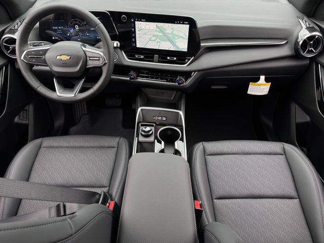 2027 Chevrolet Equinox LT - Photo 9