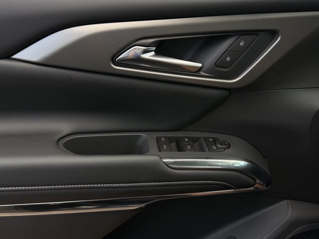 2027 Chevrolet Traverse LT - Photo 22