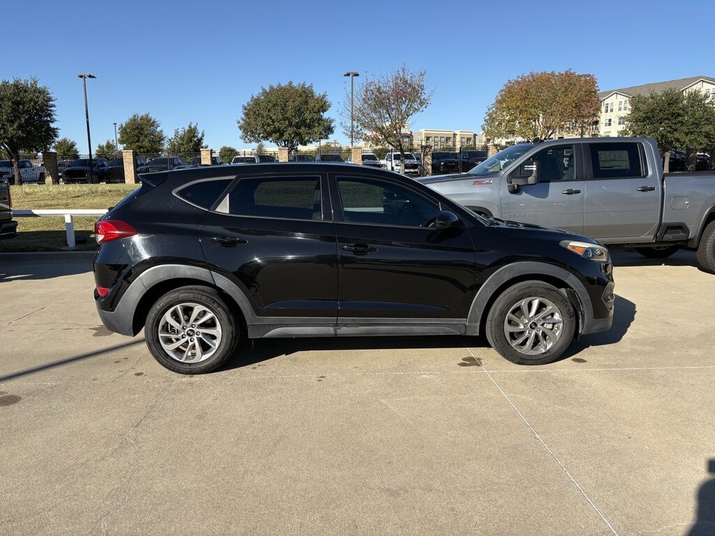 Used 2017 Hyundai Tucson SE SUV