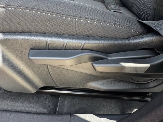 2027 Chevrolet Equinox LT - Photo 22
