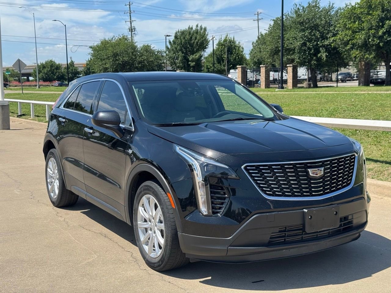 2023 Cadillac XT4 Luxury's photo