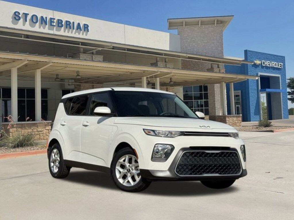 Used 2022 Kia Soul LX Hatchback