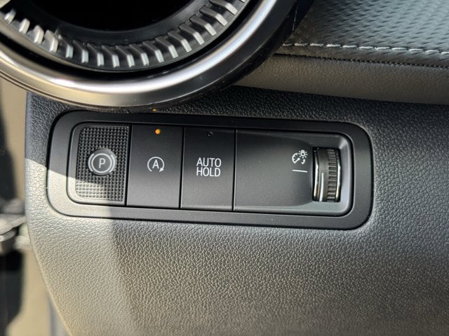 2027 Chevrolet Equinox LT - Photo 19