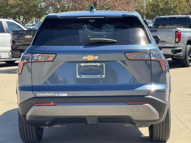 2027 Chevrolet Equinox LT - Photo 6