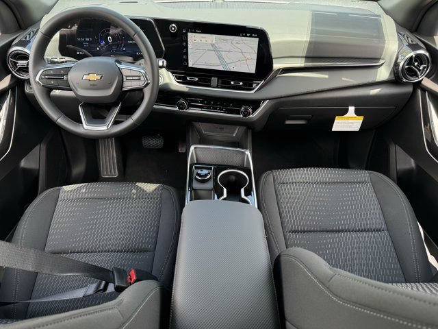 2027 Chevrolet Equinox LT - Photo 10