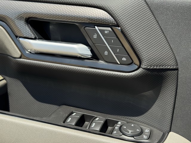 2026 Chevrolet Silverado 2500 HD ZR2 - Photo 20