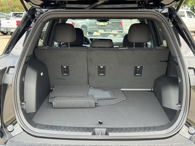 2027 Chevrolet Equinox LT - Photo 26