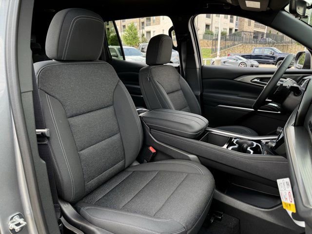 2026 Chevrolet Traverse LT - Photo 24