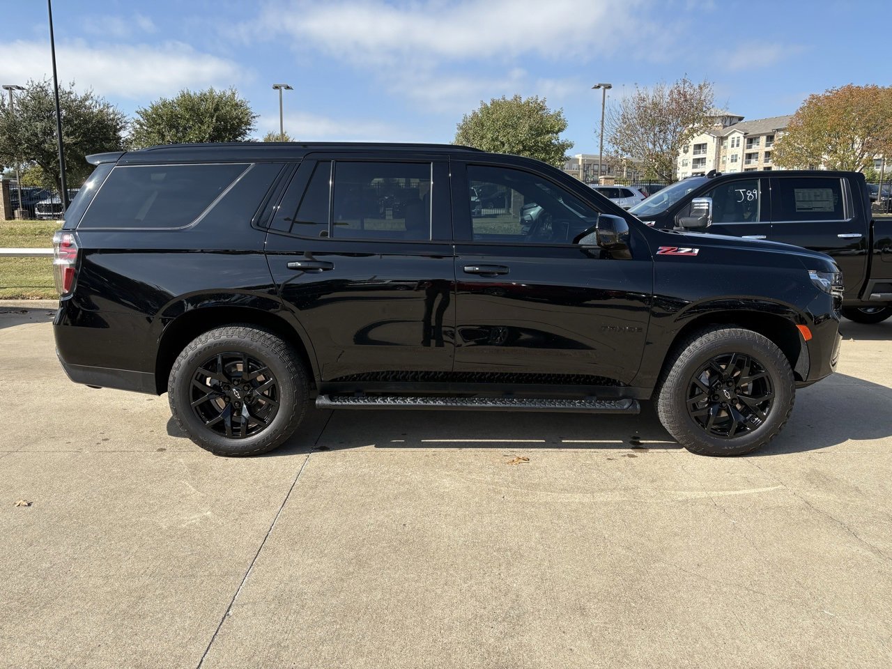 2022 Chevrolet Tahoe Z71 photo 3