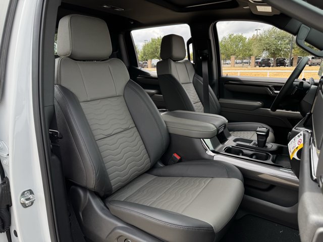 2026 Chevrolet Silverado 1500 ZR2 - Photo 25