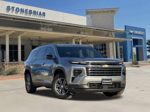 Used 2025 Chevrolet Traverse LT SUV
