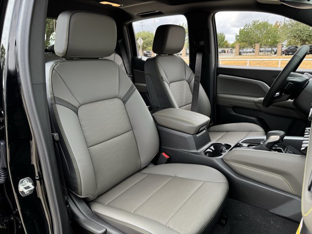 2026 Chevrolet Colorado ZR2 - Photo 23