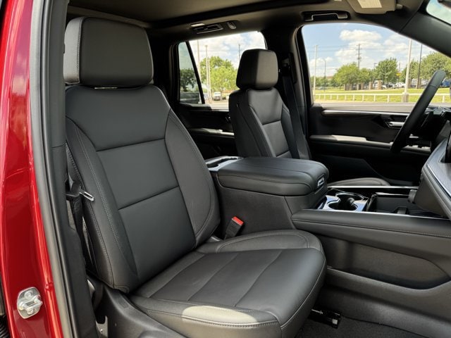 2026 Chevrolet Tahoe Z71 - Photo 25