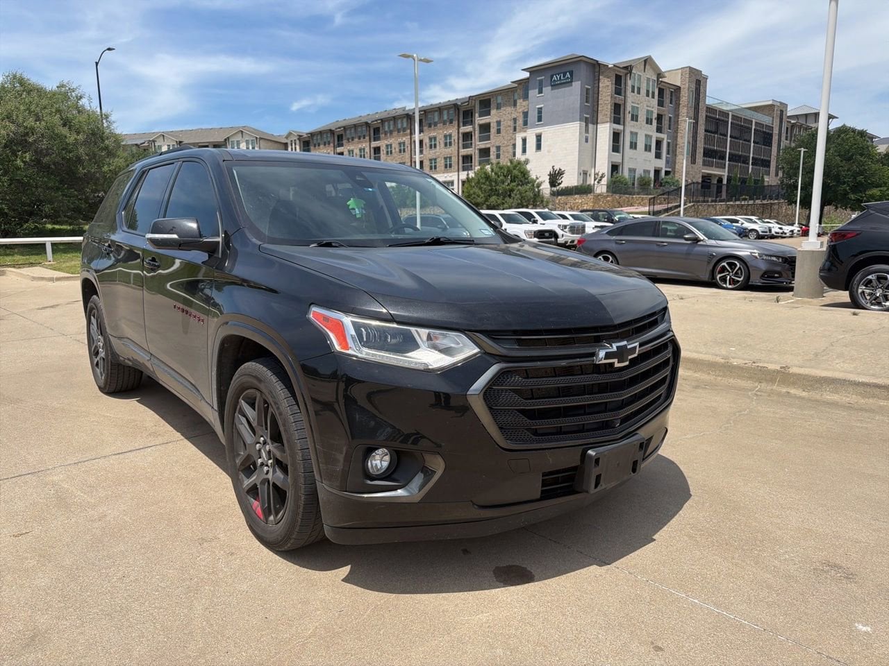 2021 Chevrolet Traverse FWD Premier's photo