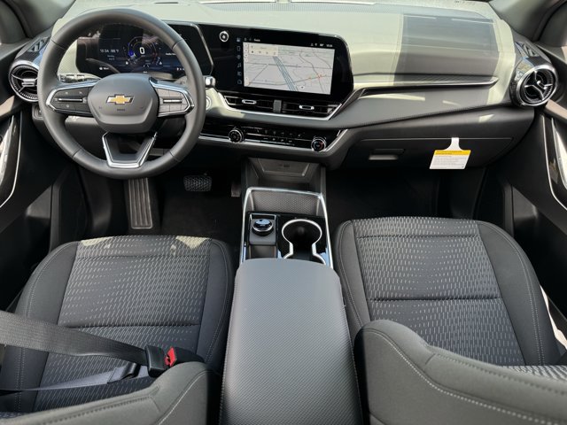 2027 Chevrolet Equinox LT - Photo 10