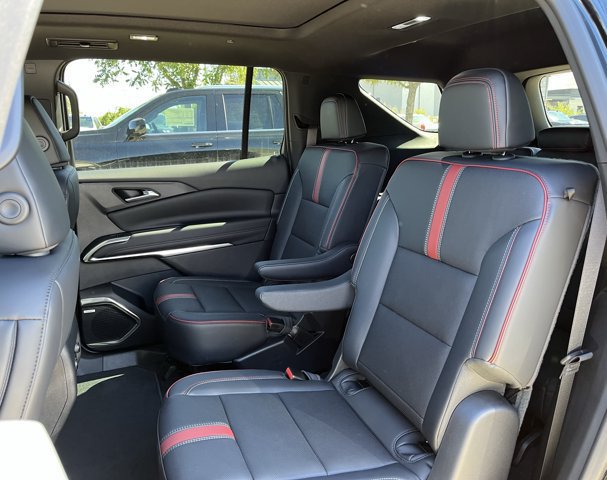 2027 Chevrolet Traverse RS - Photo 25