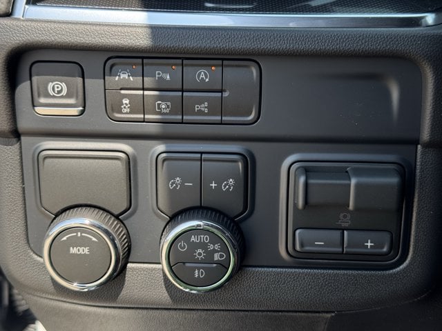 2026 Chevrolet Tahoe RST - Photo 18