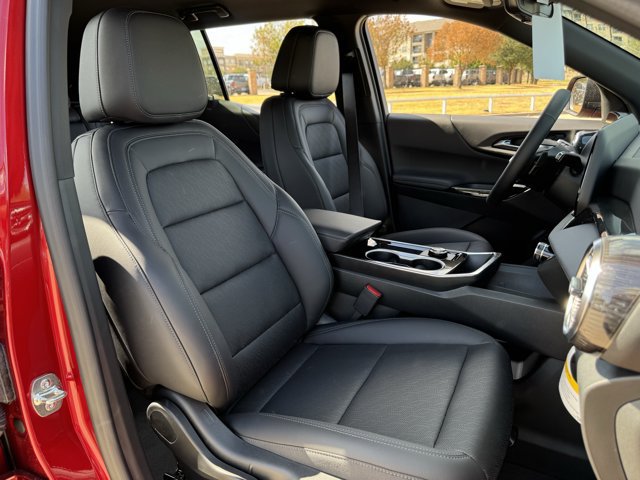 2027 Chevrolet Equinox LT - Photo 25