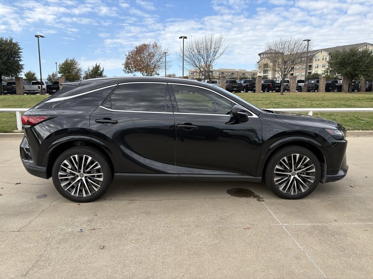 2023 Lexus RX 350 Premium photo 3