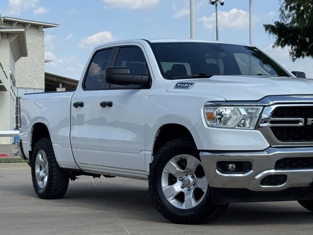 2023 Ram 1500 Tradesman photo 3