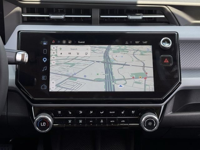 2027 Chevrolet Bolt RS - Photo 13