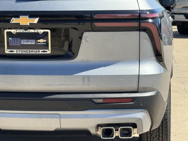2027 Chevrolet Traverse LT - Photo 7