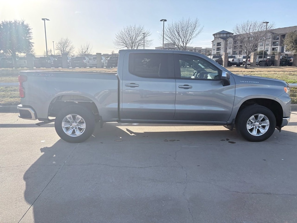 Used 2025 Chevrolet Silverado 1500 LT Truck Crew Cab