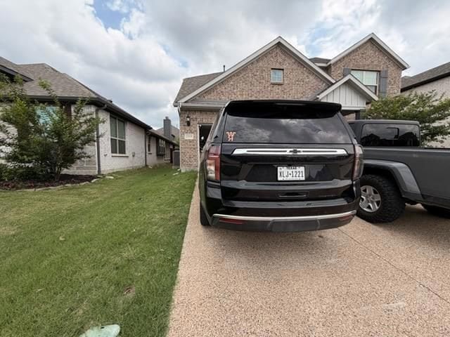 2023 Chevrolet Tahoe 2WD Premier's photo