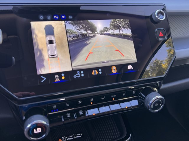 2027 Chevrolet Bolt RS - Photo 18