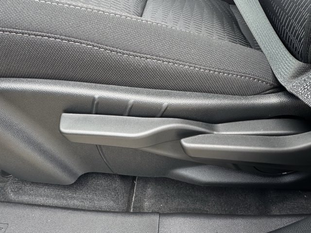 2027 Chevrolet Equinox LT - Photo 23