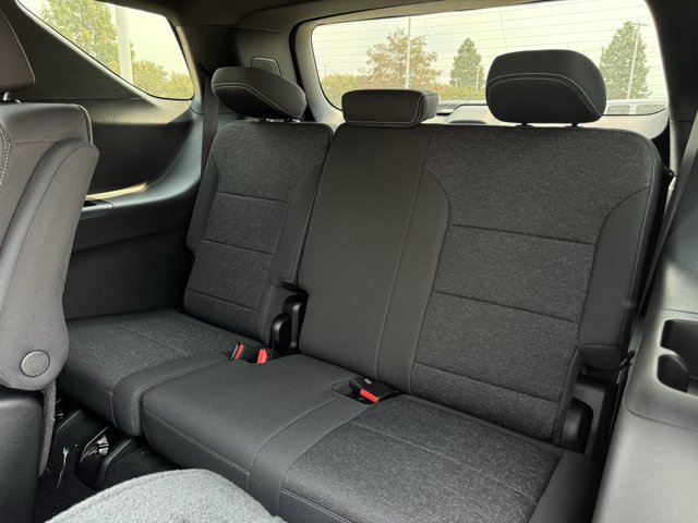 2027 Chevrolet Traverse LT - Photo 23