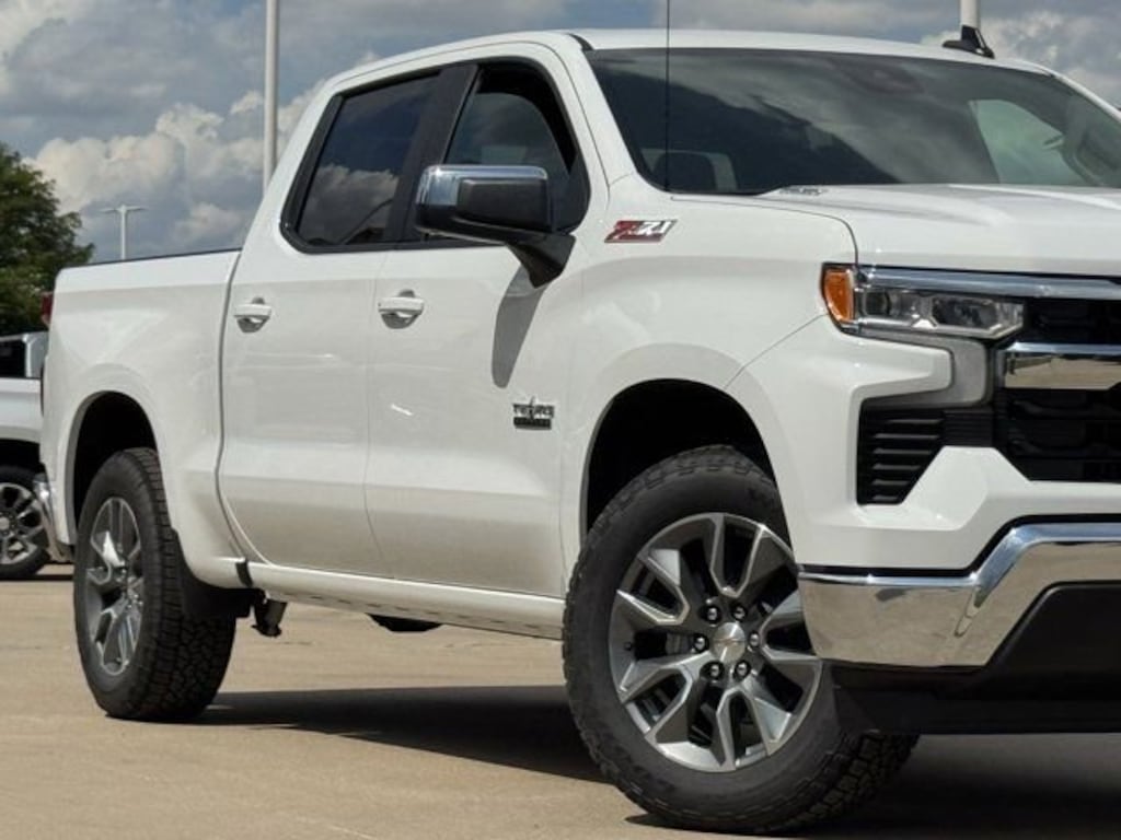 New 2026 Chevrolet Silverado 1500 LT Truck Crew Cab