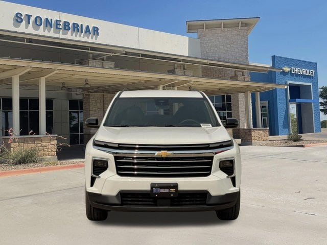 2027 Chevrolet Traverse LT - Photo 8