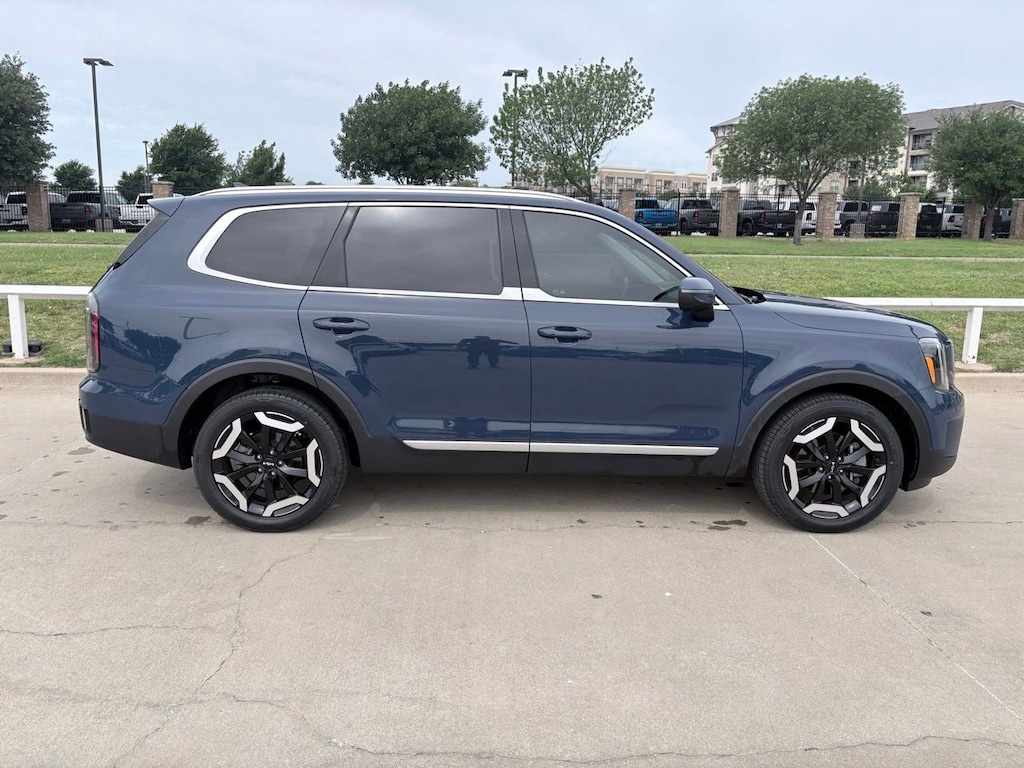 Used 2023 Kia Telluride EX SUV