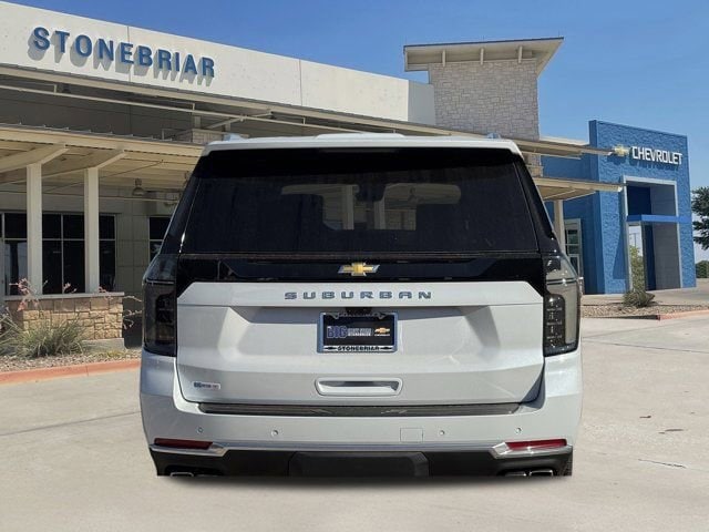New 2026 Polar White Tricoat Chevrolet High Country image 6