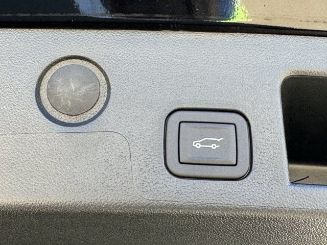2027 Chevrolet Equinox RS - Photo 26