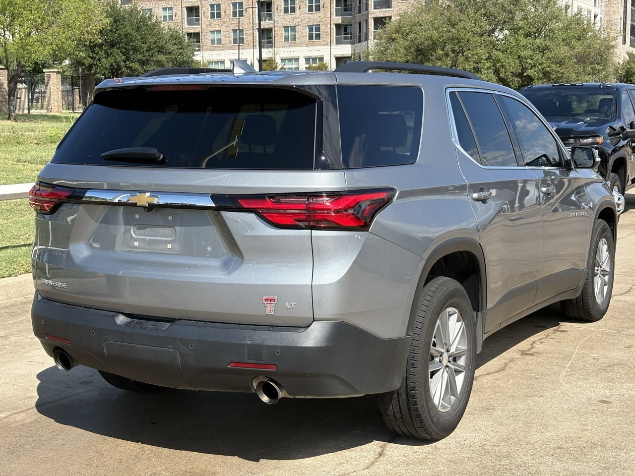 2023 Chevrolet Traverse Cloth photo 3