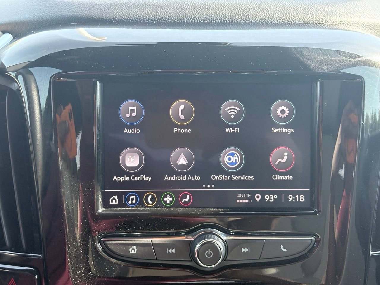 2023 Chevrolet Traverse LS - Photo 10