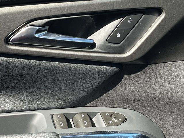 2027 Chevrolet Traverse LT - Photo 21