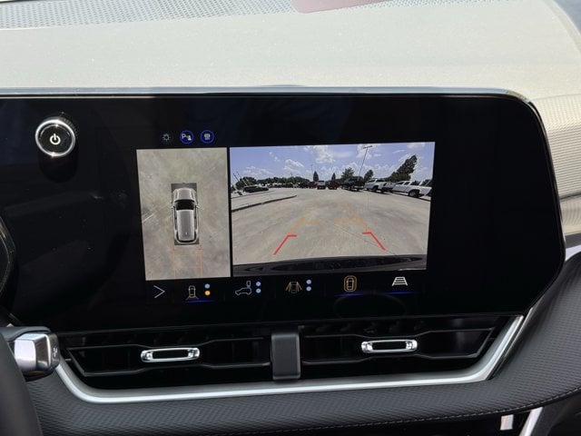 2027 Chevrolet Equinox LT - Photo 14
