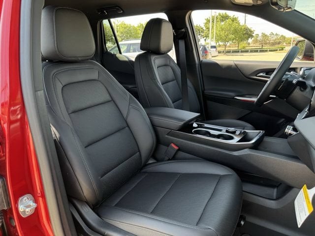2027 Chevrolet Equinox LT - Photo 24