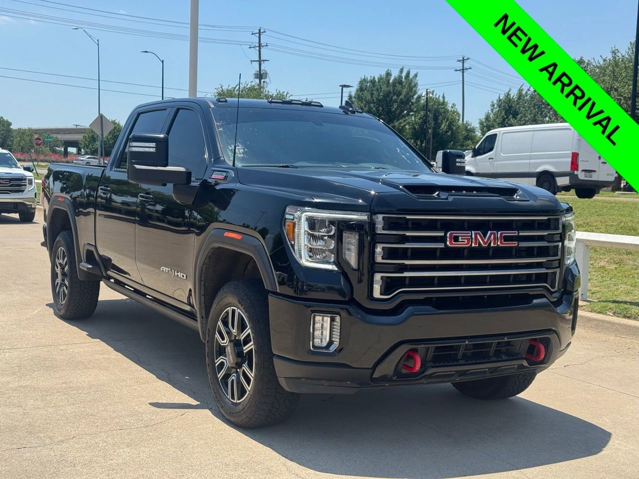 2023 GMC Sierra 4WD Crew Cab Standard Box AT4's photo
