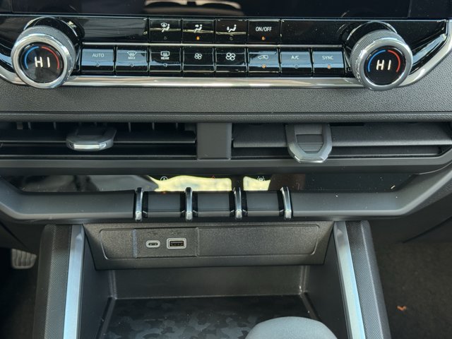 2026 Chevrolet Colorado Trail Boss - Photo 15