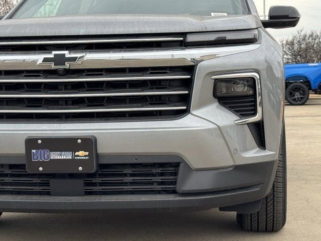 2025 Chevrolet Traverse LT - Photo 9
