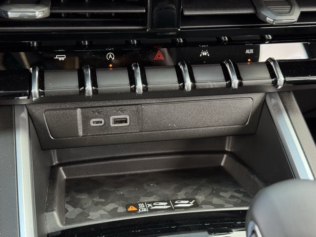 2026 Chevrolet Colorado LT - Photo 15